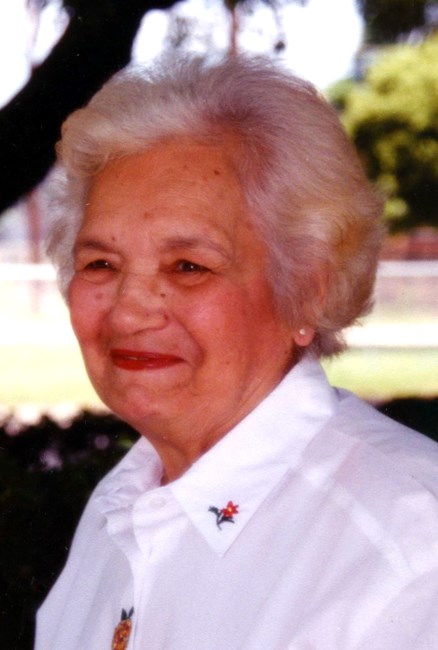 Obituary of Estella Quintana Campos