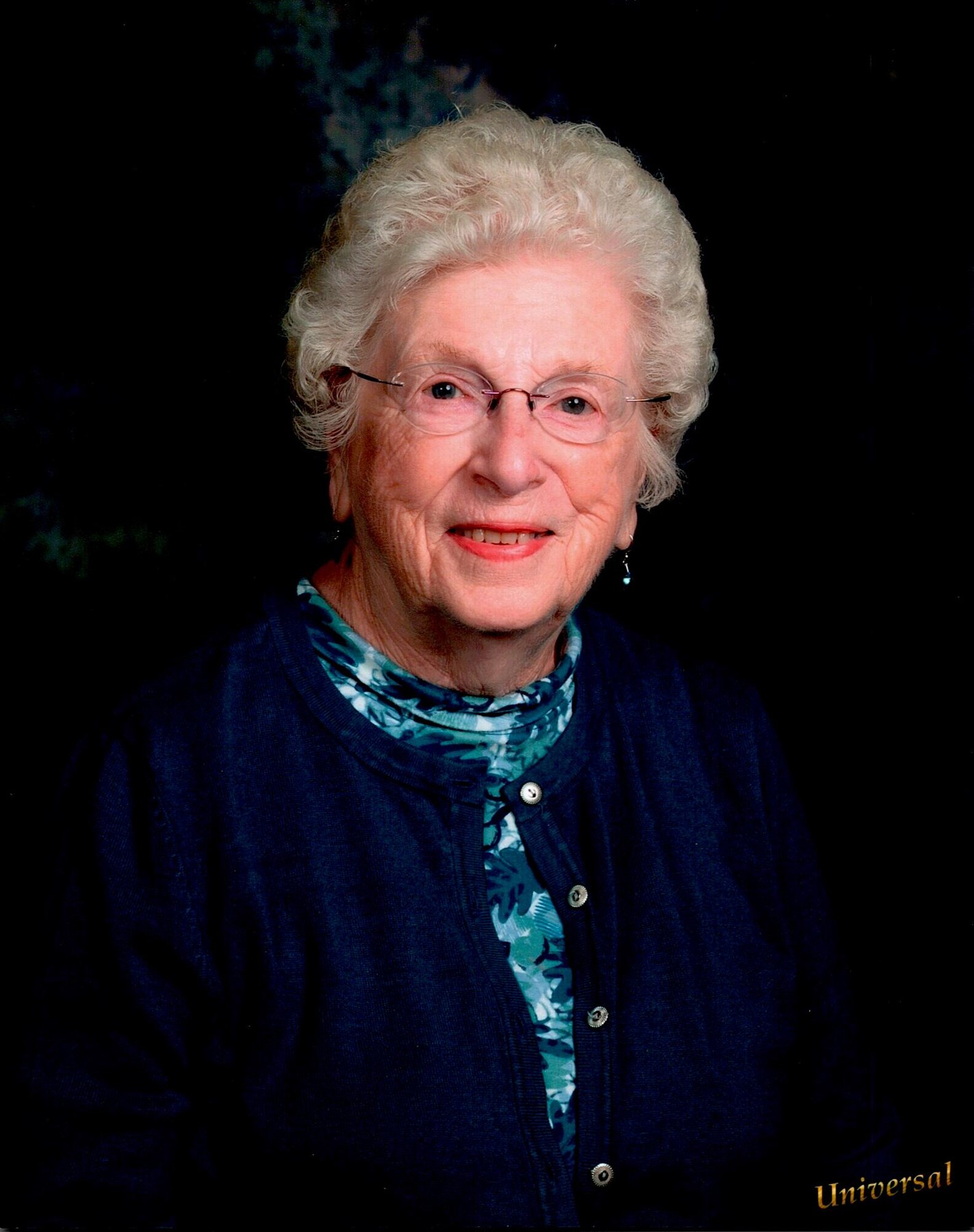 Obituario de Ann Ladesca Smith