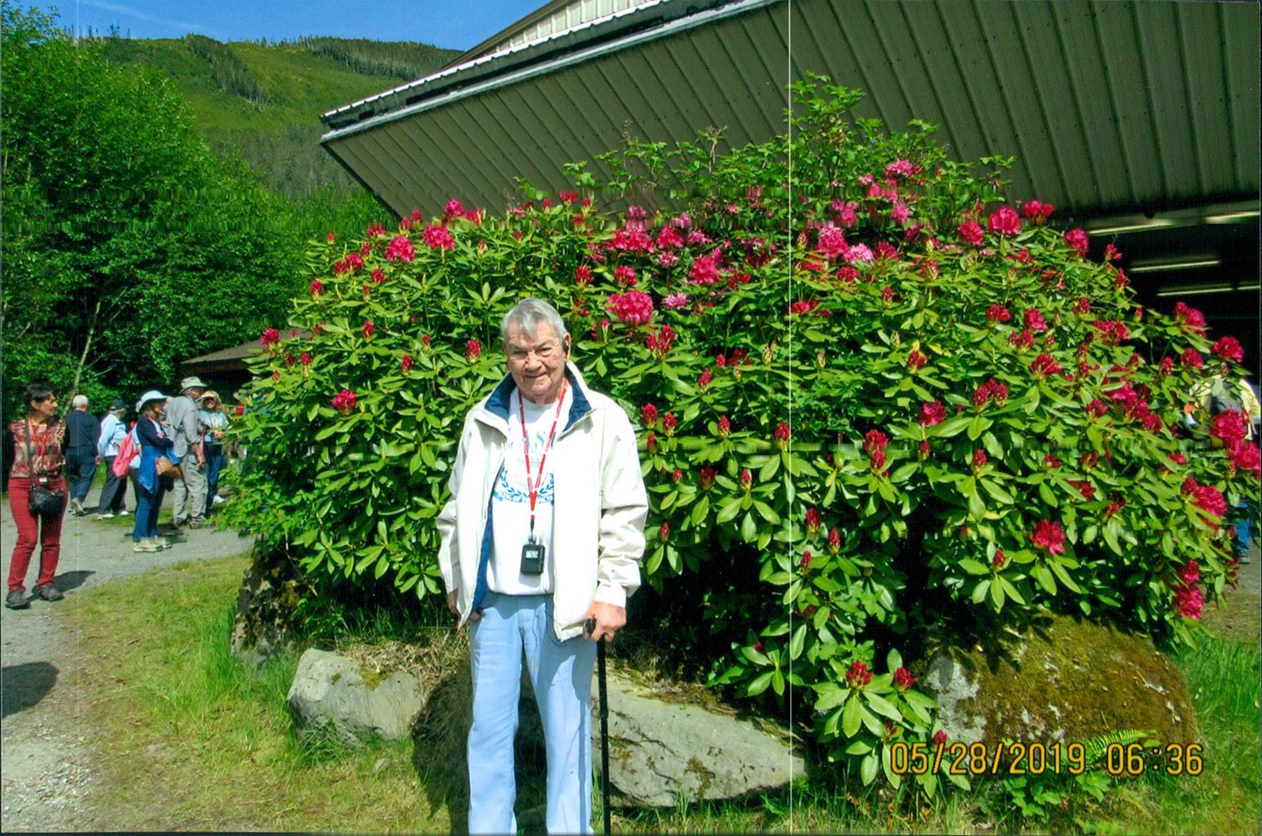 Avis de décès de John C. Thomas