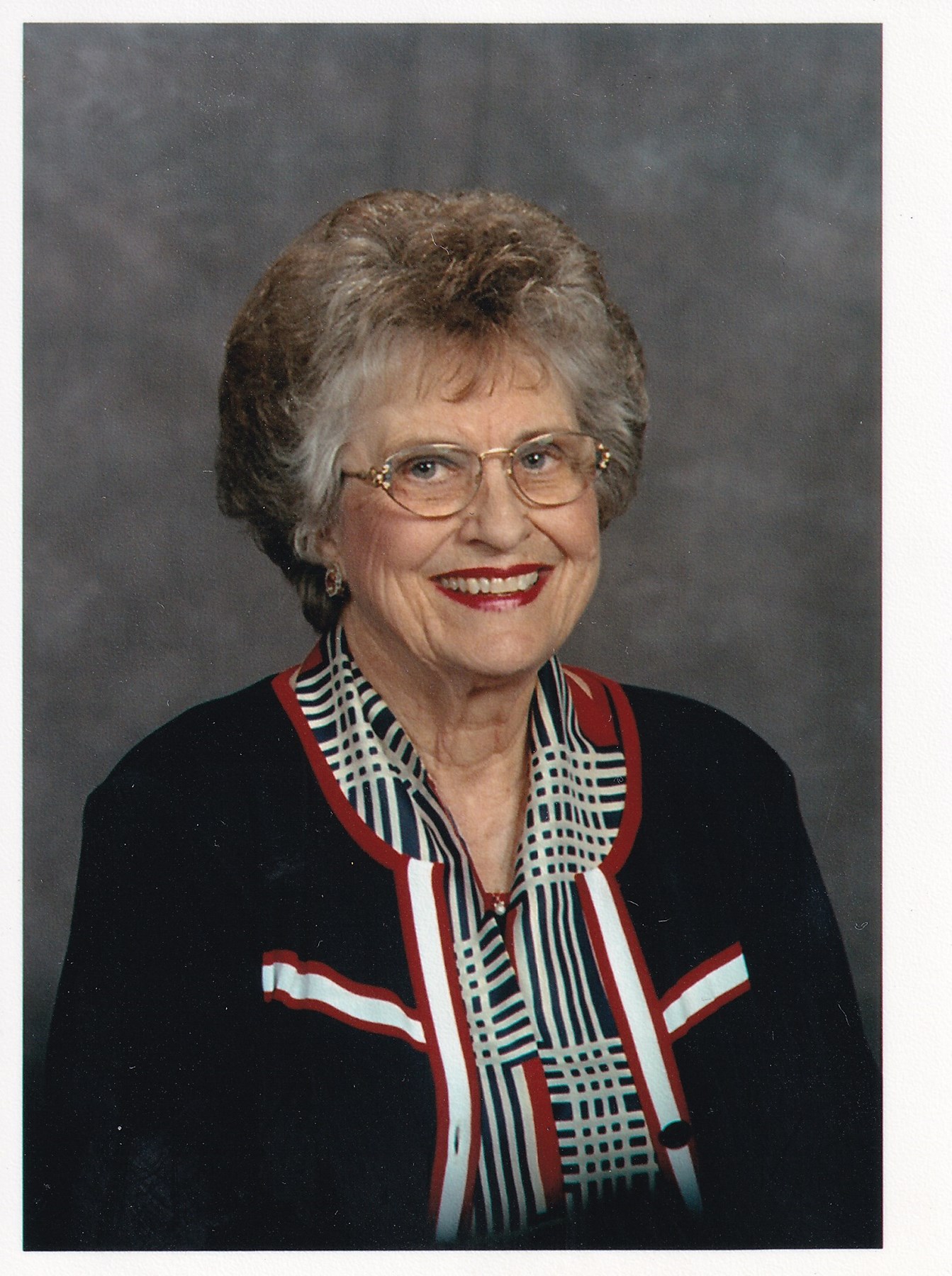 Obituary of Norma Bee Larson Pugh