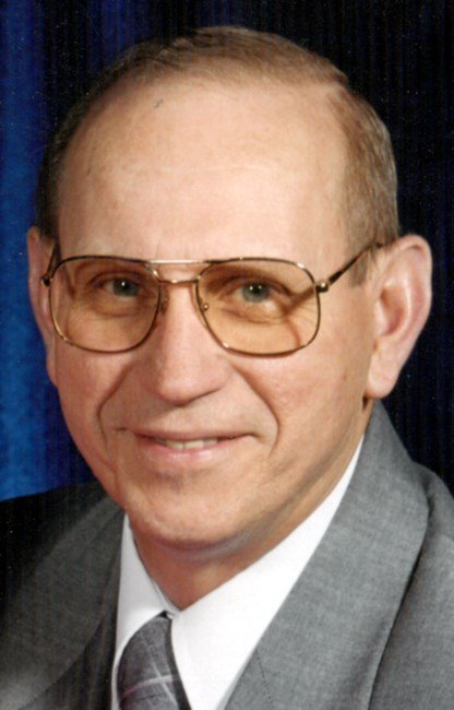 Obituary of Robert W. Duffey