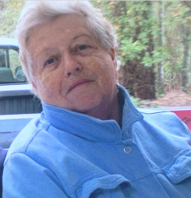 Obituary of Harriet Emond