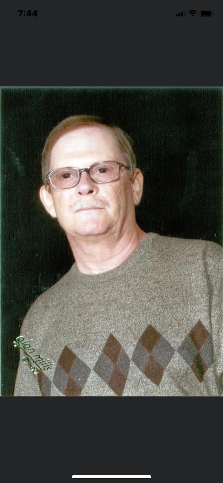 Obituary of James Edward Davis