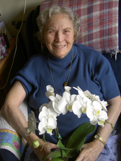 Obituary of Mona Mae Adams