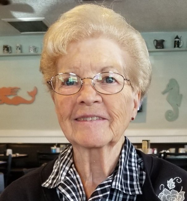 Obituario de Betty Inez L. Lee