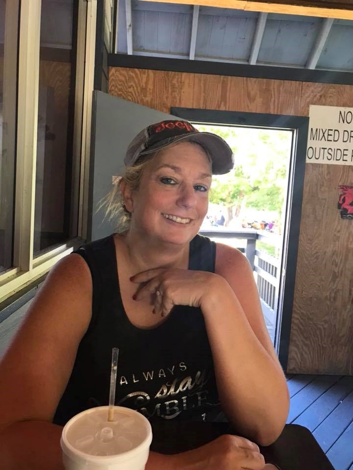 Obituary of Michelle Gatewood Leonard