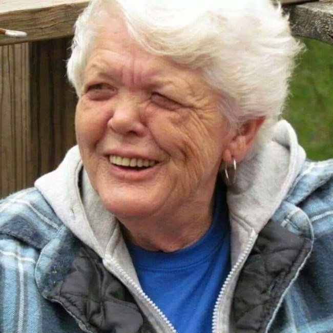 Obituary of Sharon LaVeda Vineyard