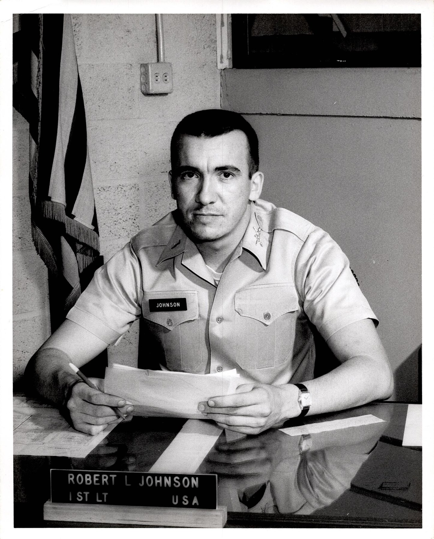 Obituary of Robert Leigh Johnson