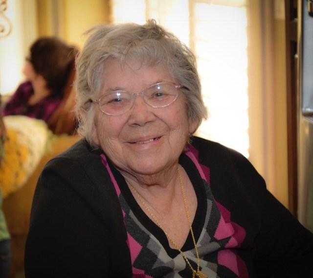 Obituary of Edna Irene Oviedo