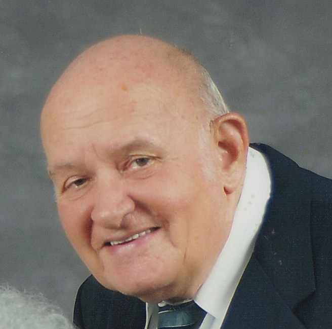 Obituary of Robert Kenneth Holt