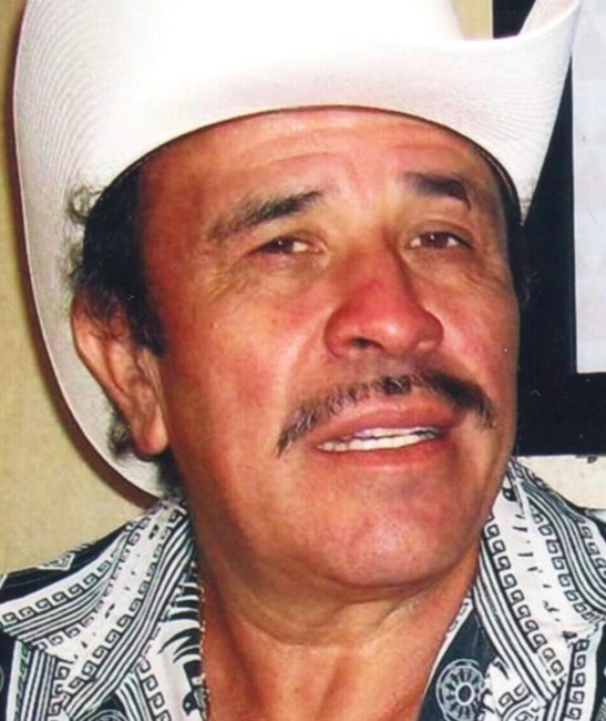 Obituario de Abraham Flores Castrellon