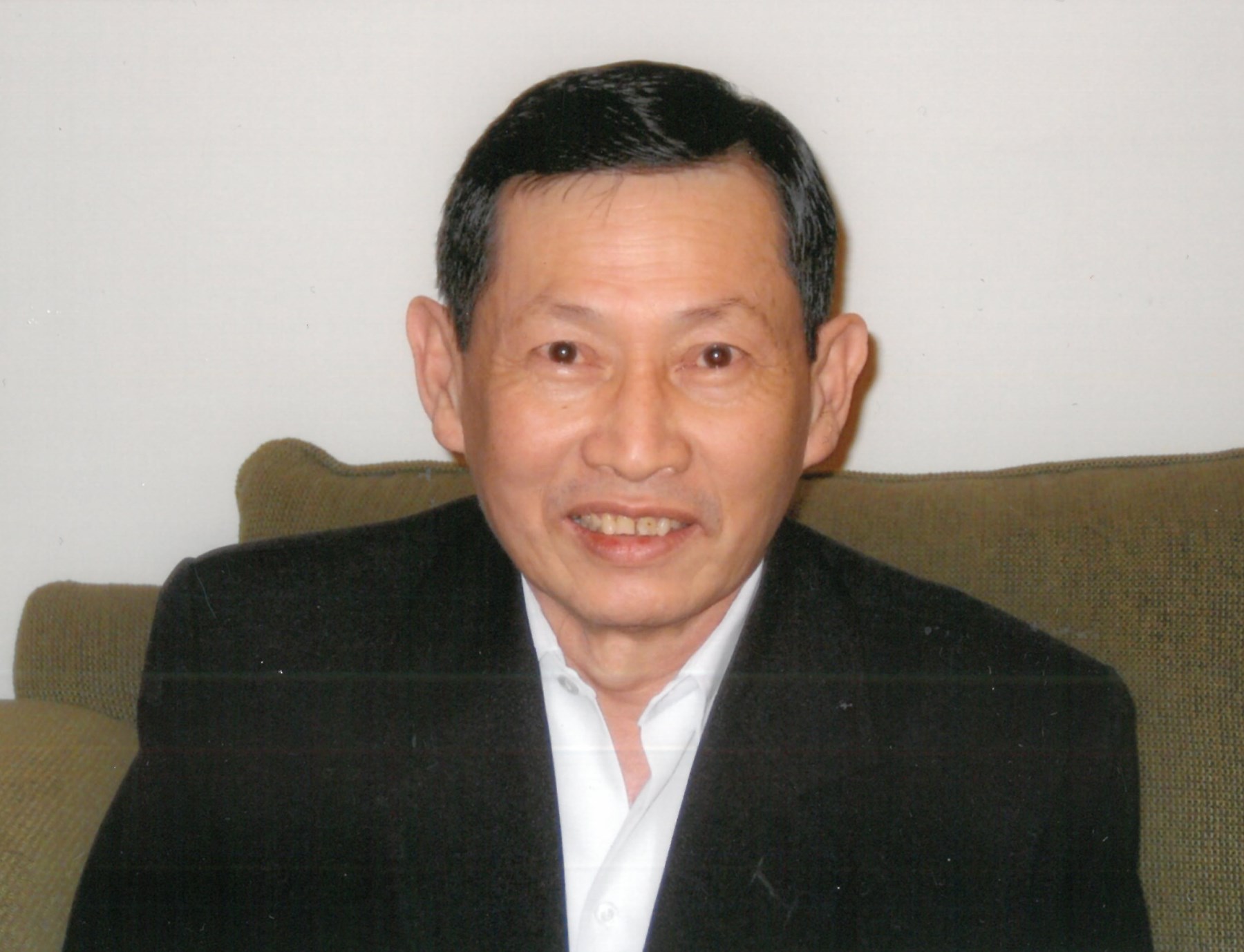 Obituary of Binh Van Trang