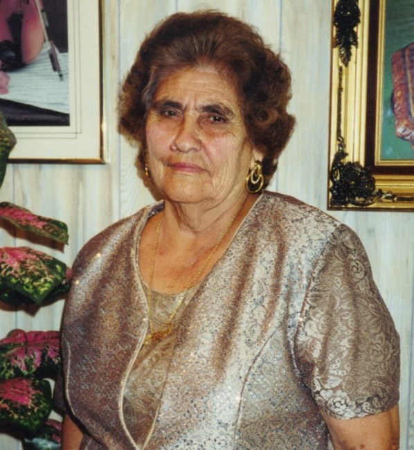 Obituary of Petra V Garza