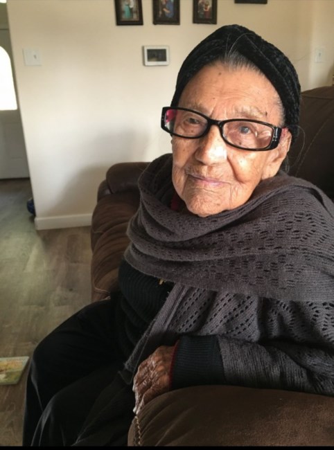 Obituary of Longina Rodarte