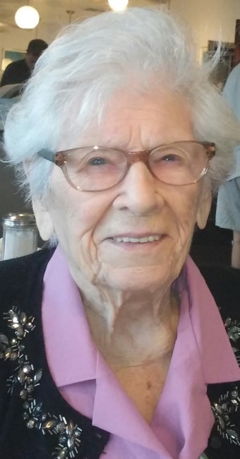 Obituary of Ruth Loomis