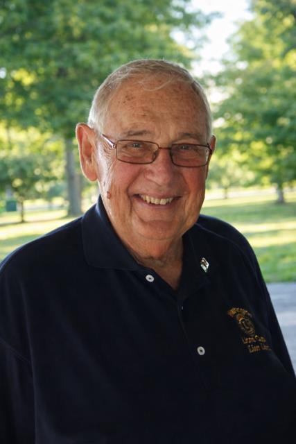 Obituario de Leon Peterson Hove