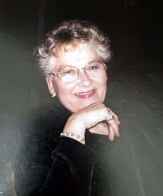 Obituary of Patricia Elizabeth Hopkins