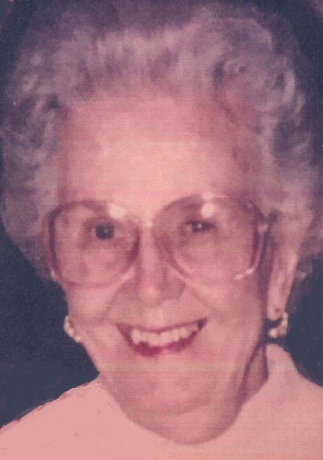 Obituario de Irene E. Hoefling