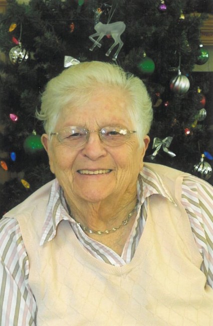Obituary of Molly Margaret Carlson