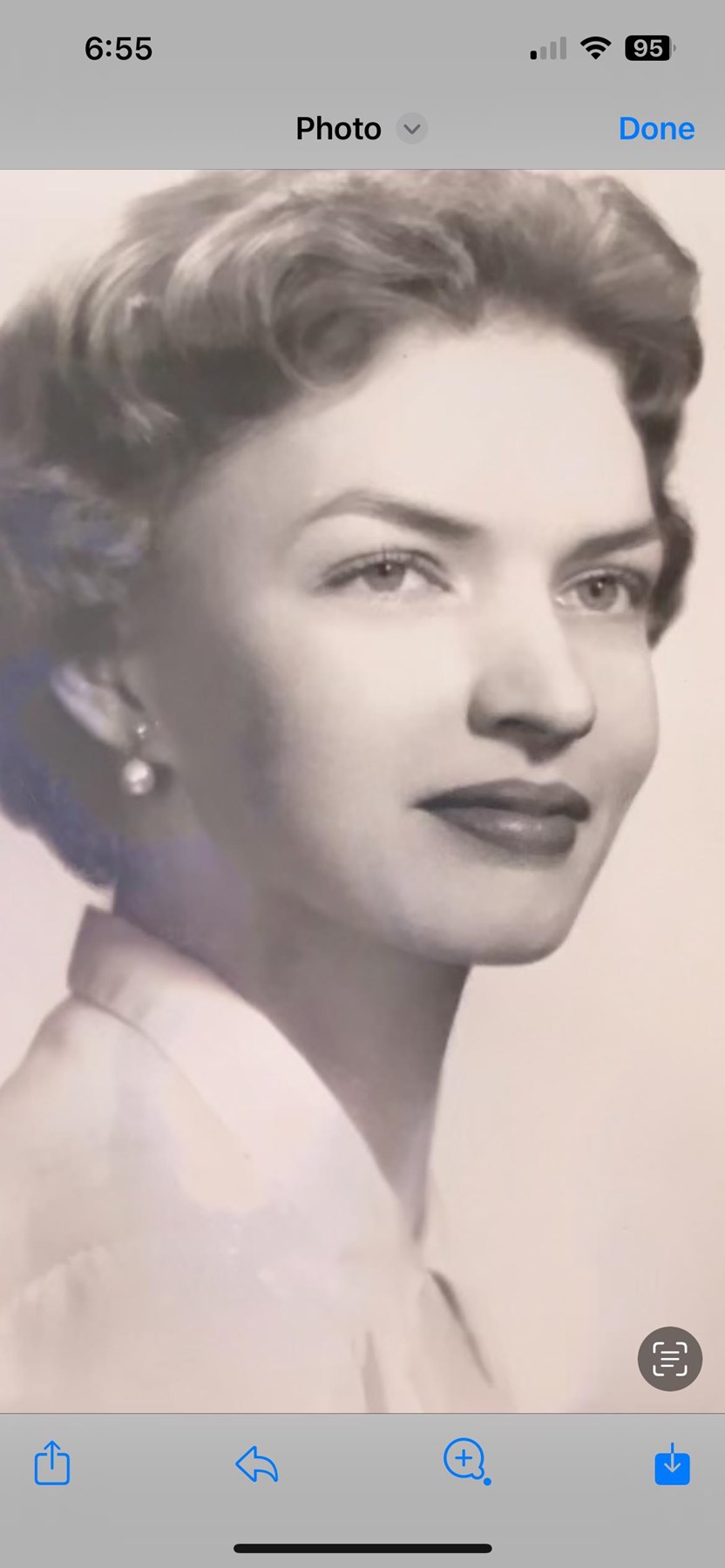 Obituary of Jeanine Hill