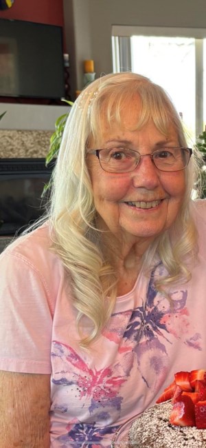 Obituary of Dorette Lee Carsten