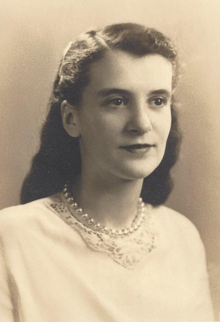 Obituary of Elizabeth S Levi