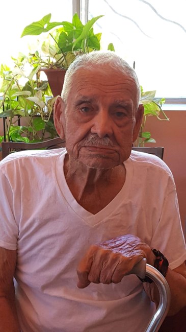 Obituario de Fernando Perea Valdez