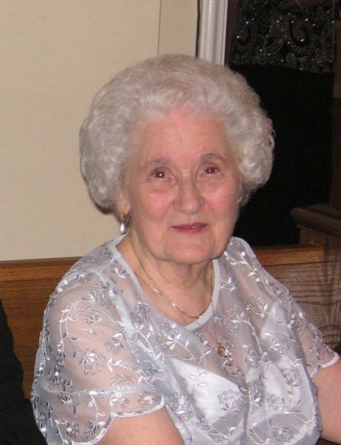 Obituario de Louise Rogers Davis