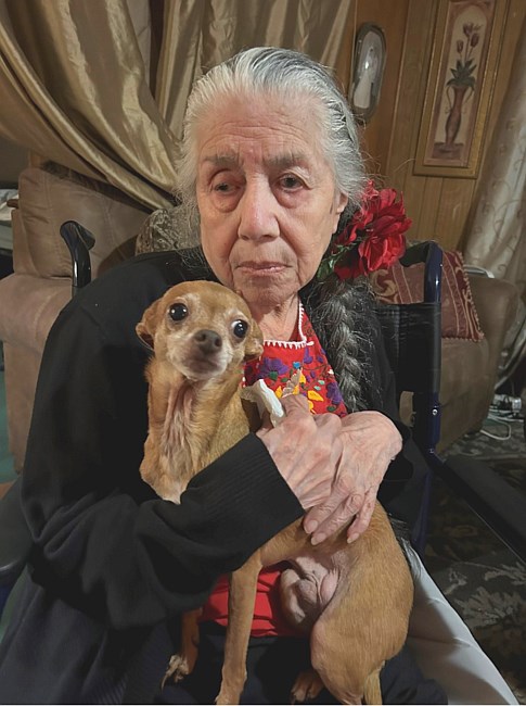 Obituary of Epifania Longoria