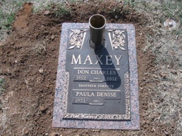 Obituario de Don Charles Maxey