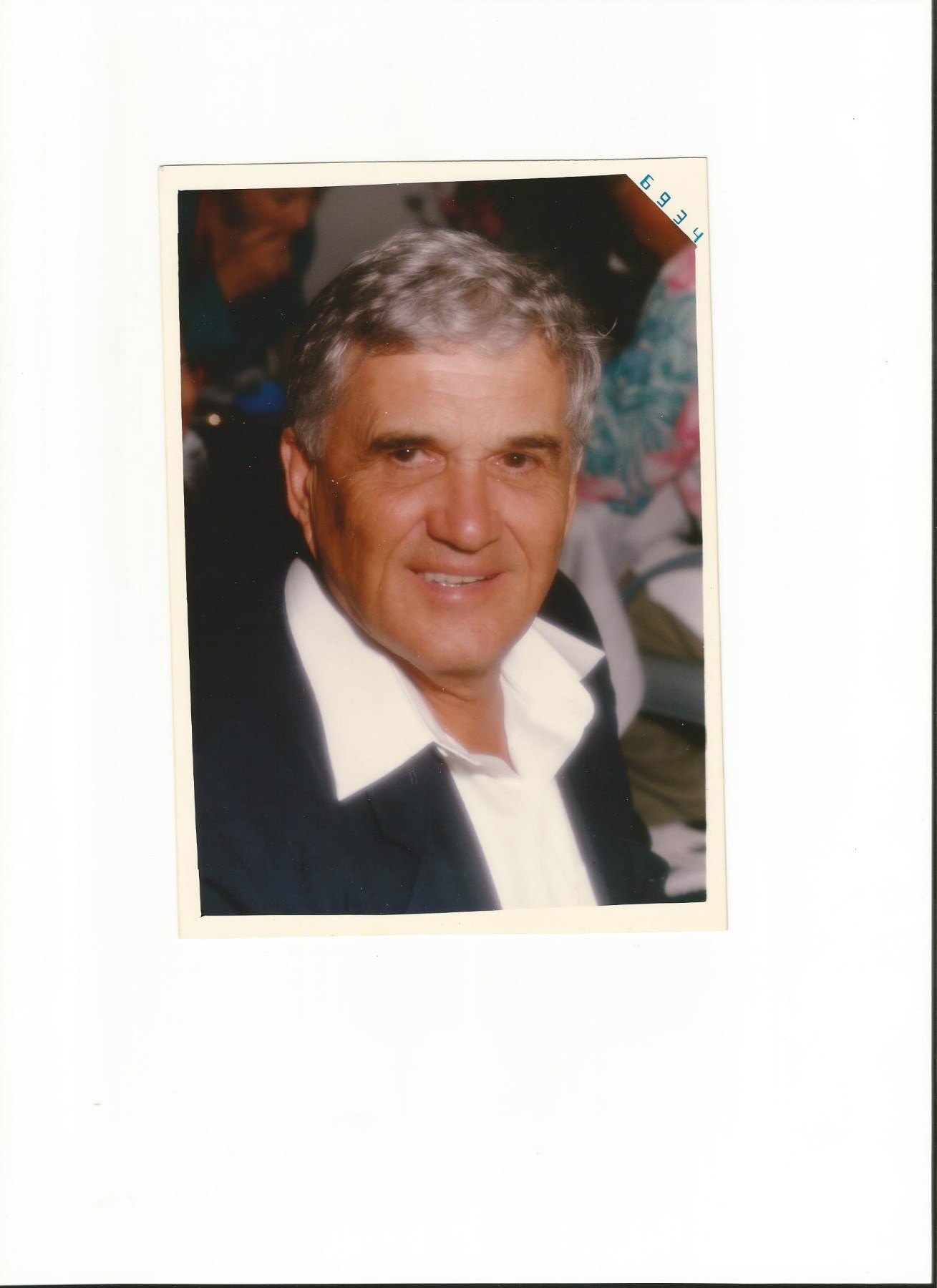 Obituary of Robert B. Bartemus