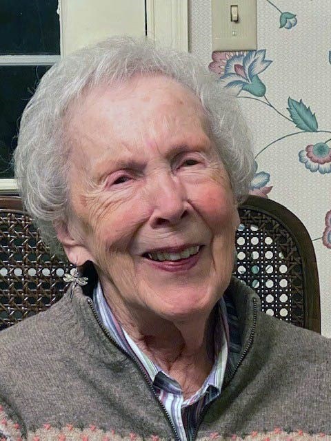 Obituary of E. Jeannie Auxter