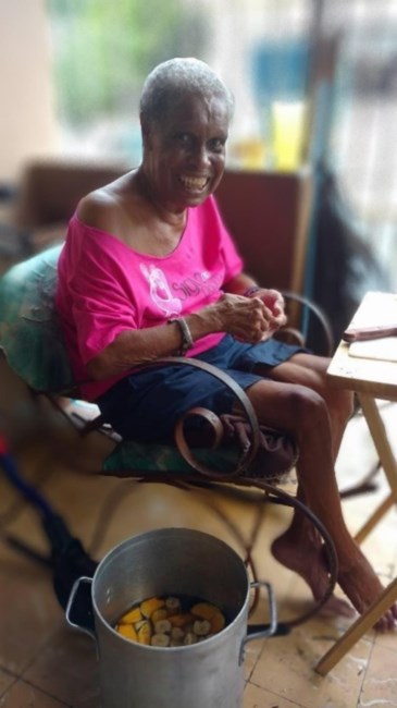 Obituary of Juana "Guanón" Castro Navedo