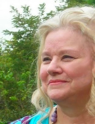 Obituary of Christine Lewander Peeler