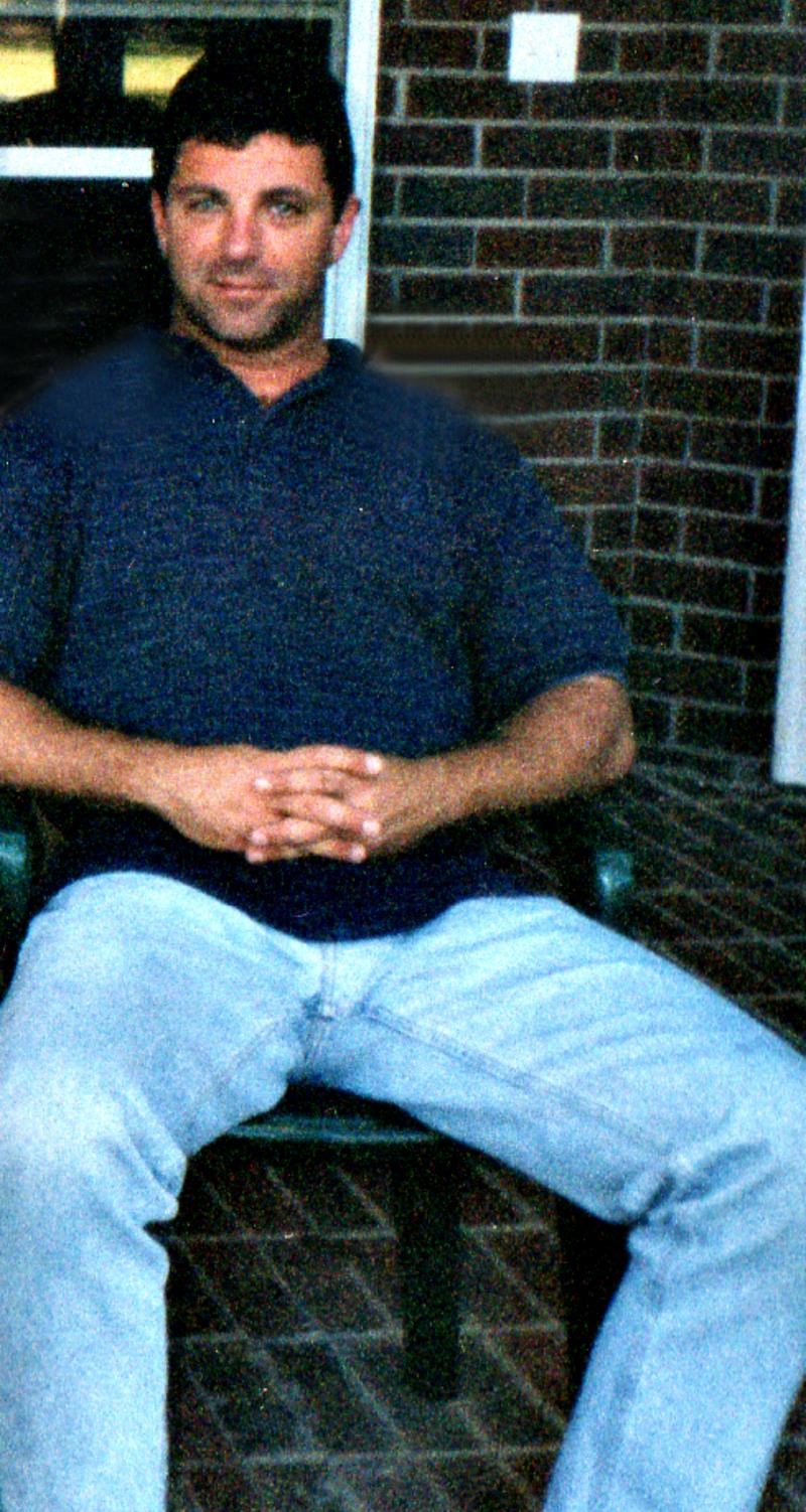 Obituary of Michael Ross Brown