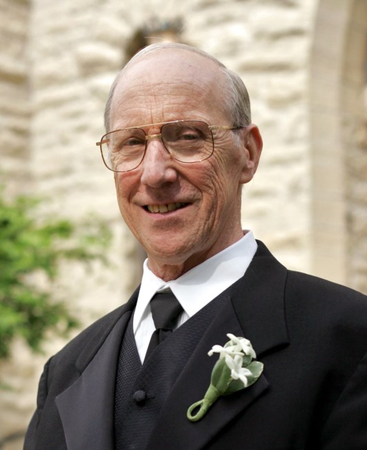 Obituary of Robert Henry Schmidt