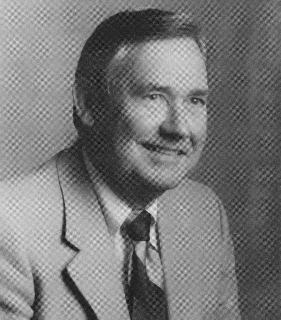 Obituary of William L. Queen