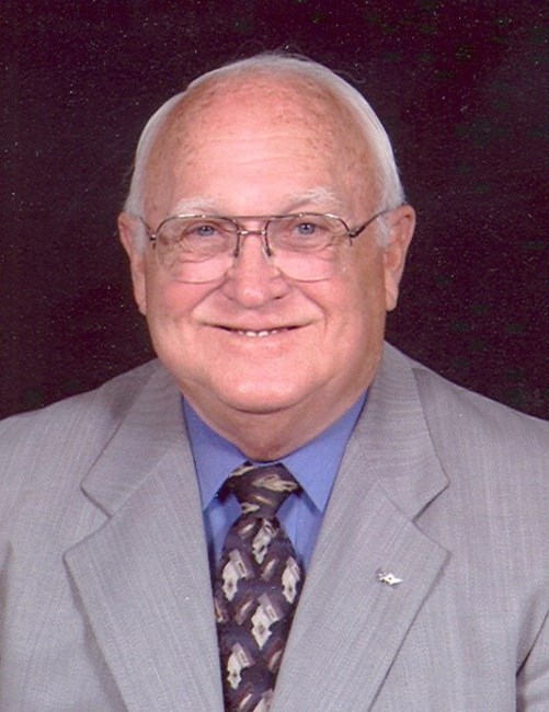 Obituary of L. Carl Tipton