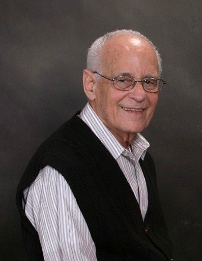 Obituary of Rogelio Gonzalez