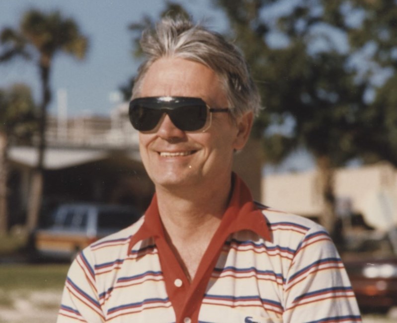 Obituary of William J. Hecht