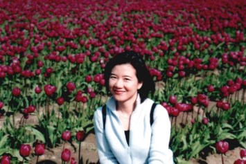 Obituary of Niangjun Vicki Zhu