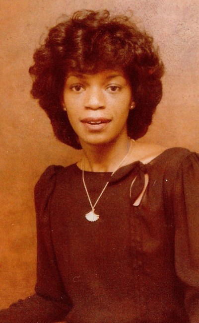 Obituary of Lois Hawkins