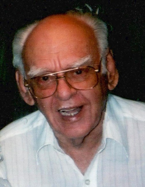 Obituario de Leonard Wallace Leitch