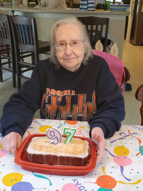 Obituary of Elaine Carolyn Brown