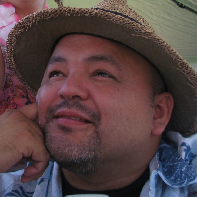 Obituary of Rafael "Charlie" Torres Jr.