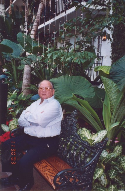 Obituary of Raymond William Yoder