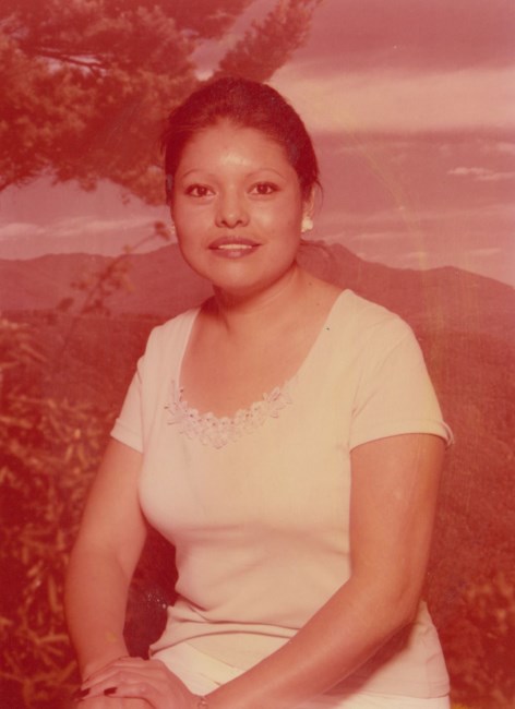 Obituary of Maria Teresita Tapia