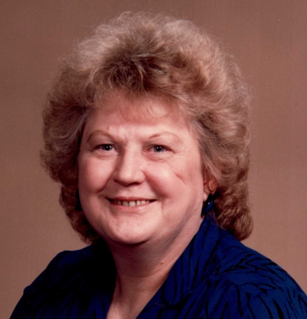 Obituary of Sandra Joan Roop-Holt