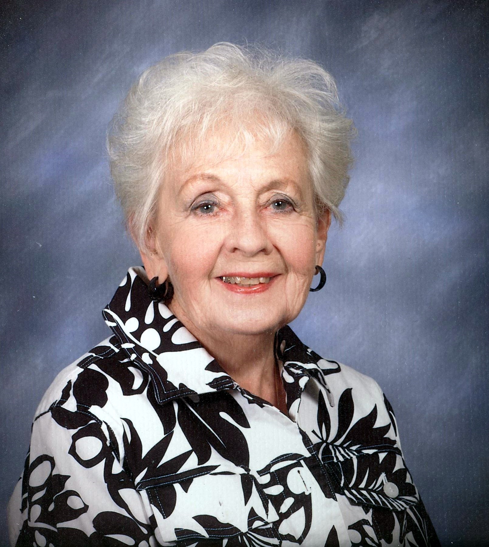 Elaine V. McLean Obituary - Rochester, MI