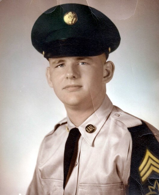 Obituary of Loyd "Max" McCollom